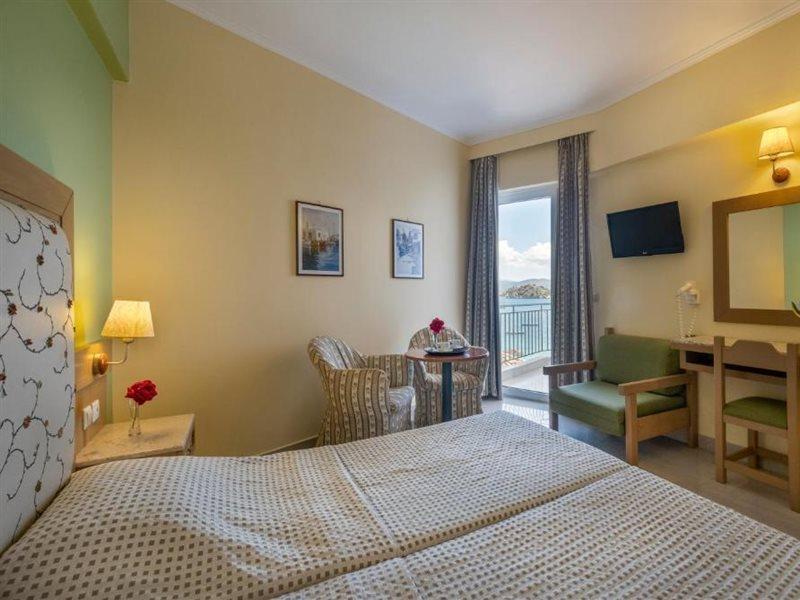 Hotel Dolfin à Tolón Extérieur photo