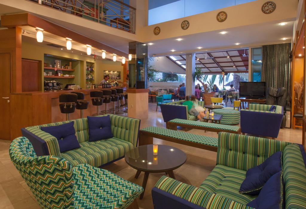 Hotel Dolfin à Tolón Extérieur photo