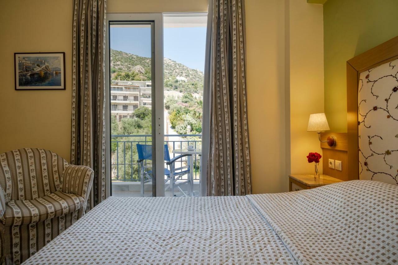 Hotel Dolfin à Tolón Extérieur photo