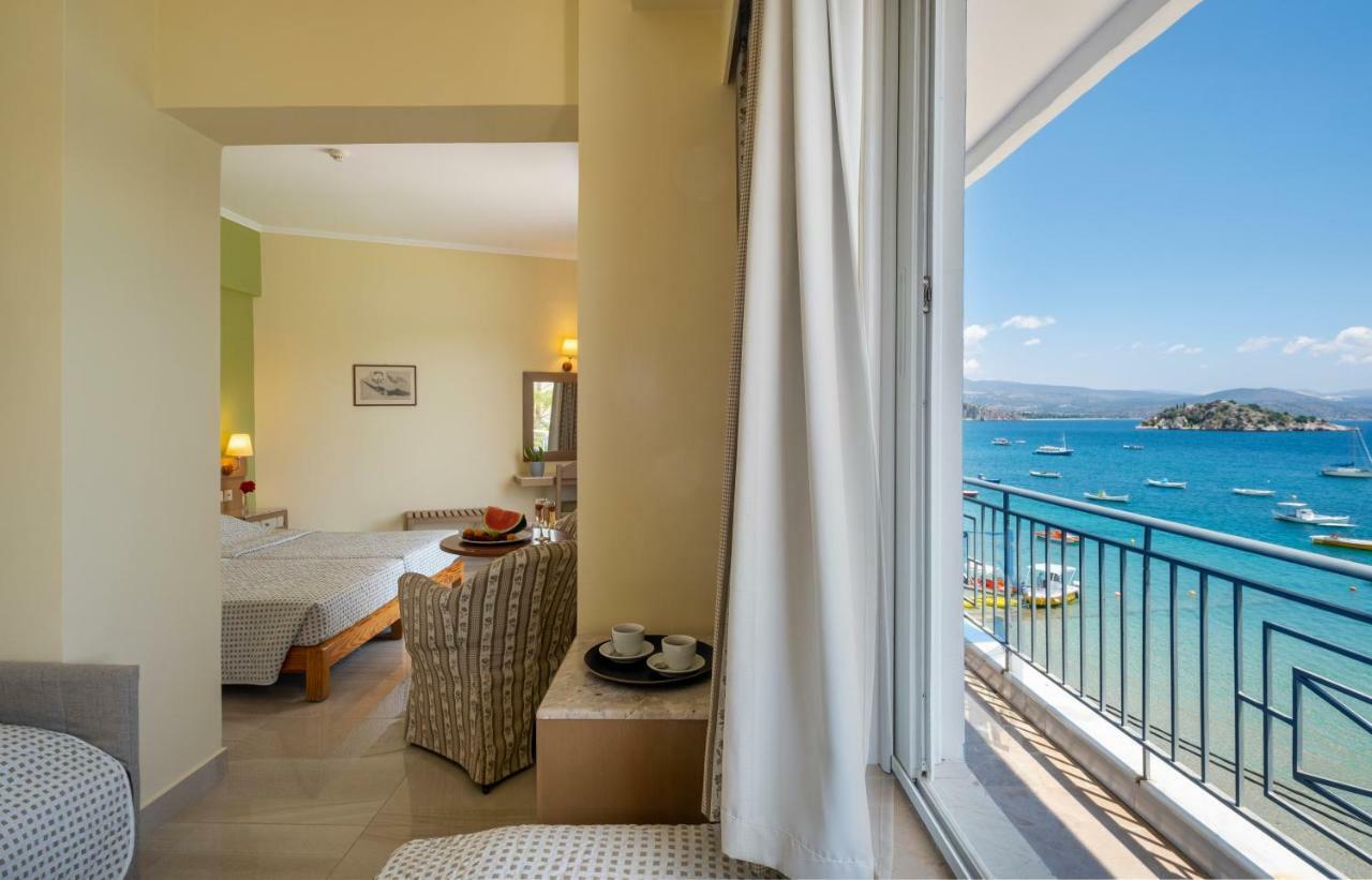 Hotel Dolfin à Tolón Extérieur photo